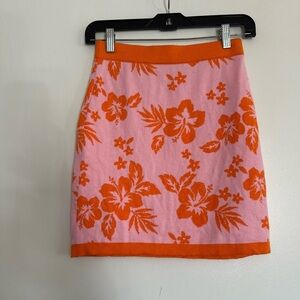 EUC Wild Fable Sz:XS Orange & Pink Sweater Bodycon Mini Skirt Tropical Floral.